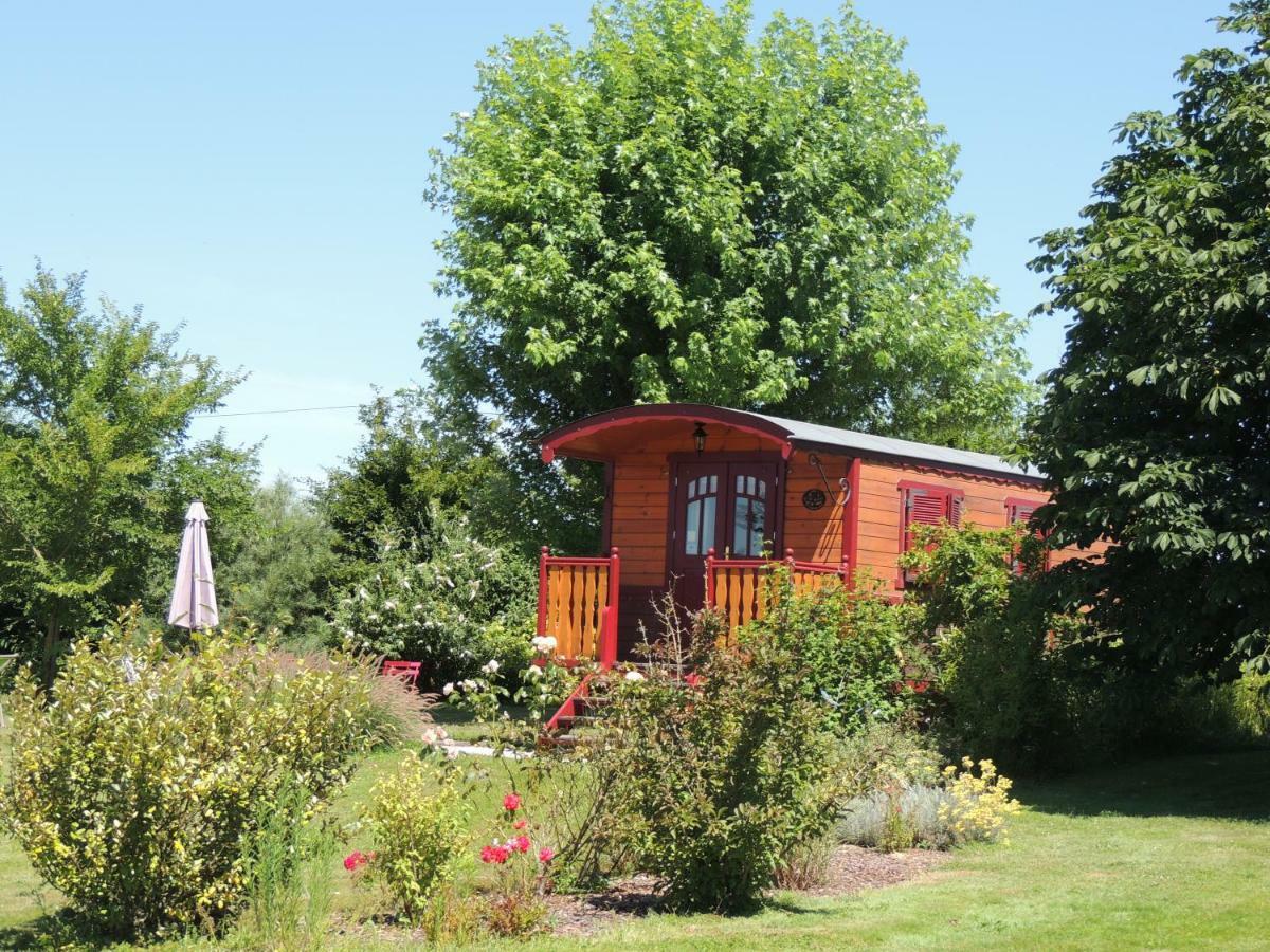 Chambres D'Hotes Le Boyer Mantenay-Montlin Exterior photo